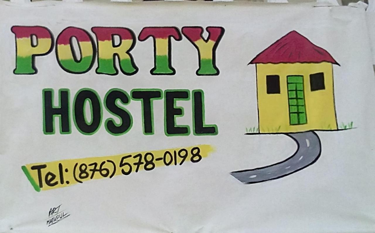 Porty Hostel 포트안토니오 외부 사진